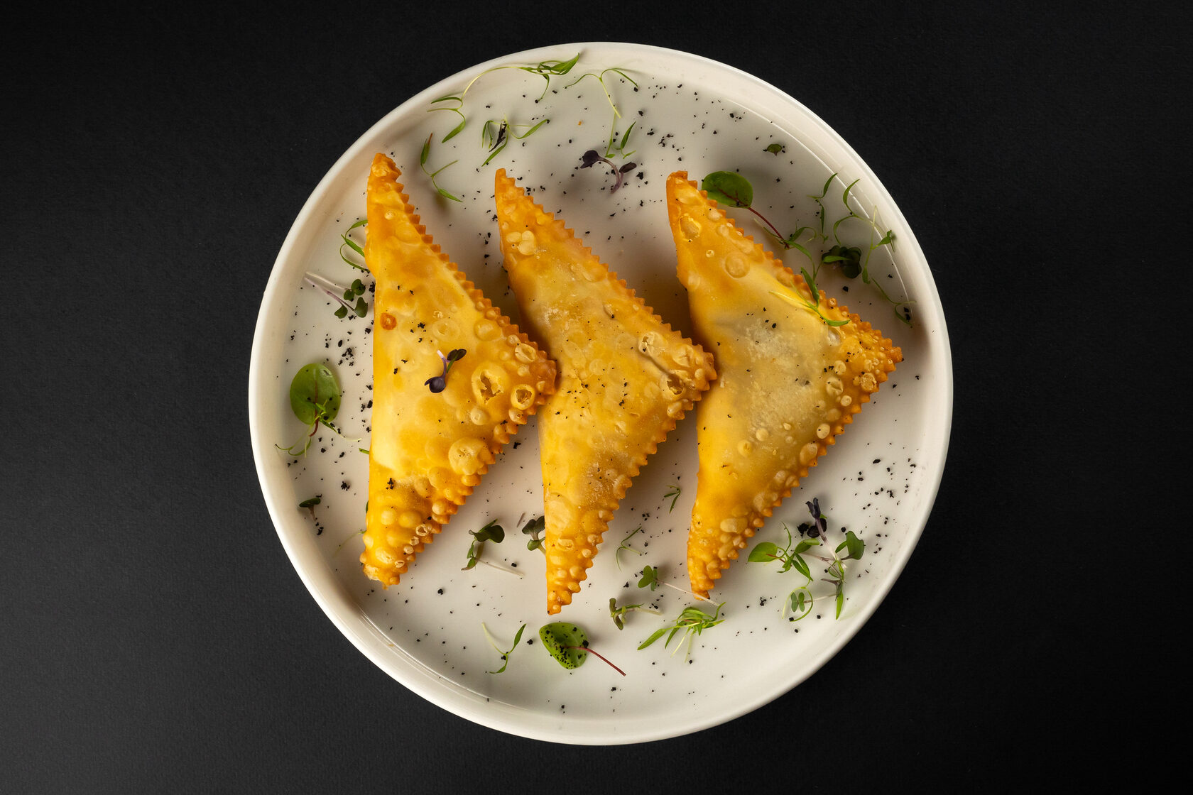 Мини-Чебуреки с тунцом